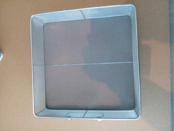 Stainless steel mesh box